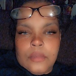 Meet your Posher, Lillian